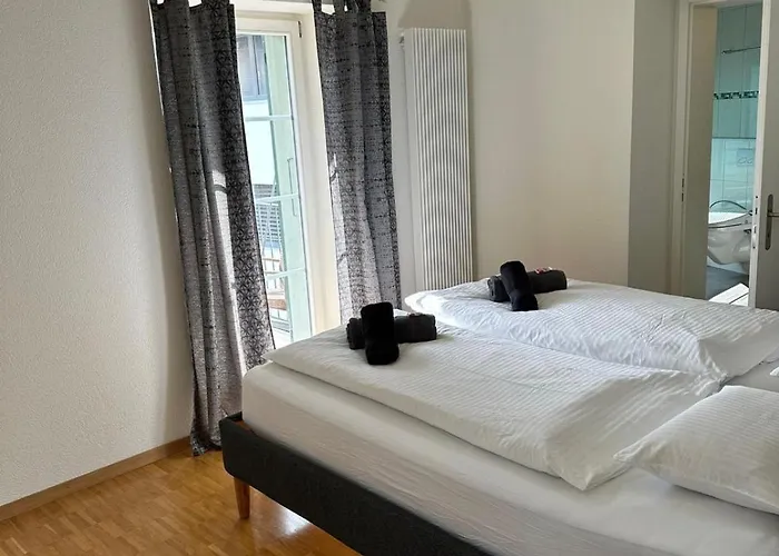 View Deluxe インターラーケン